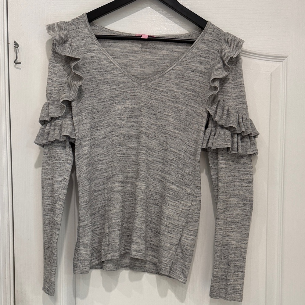 Lilly Pulitzer Heather Gray Ruffle Sleeve V-Neck Top